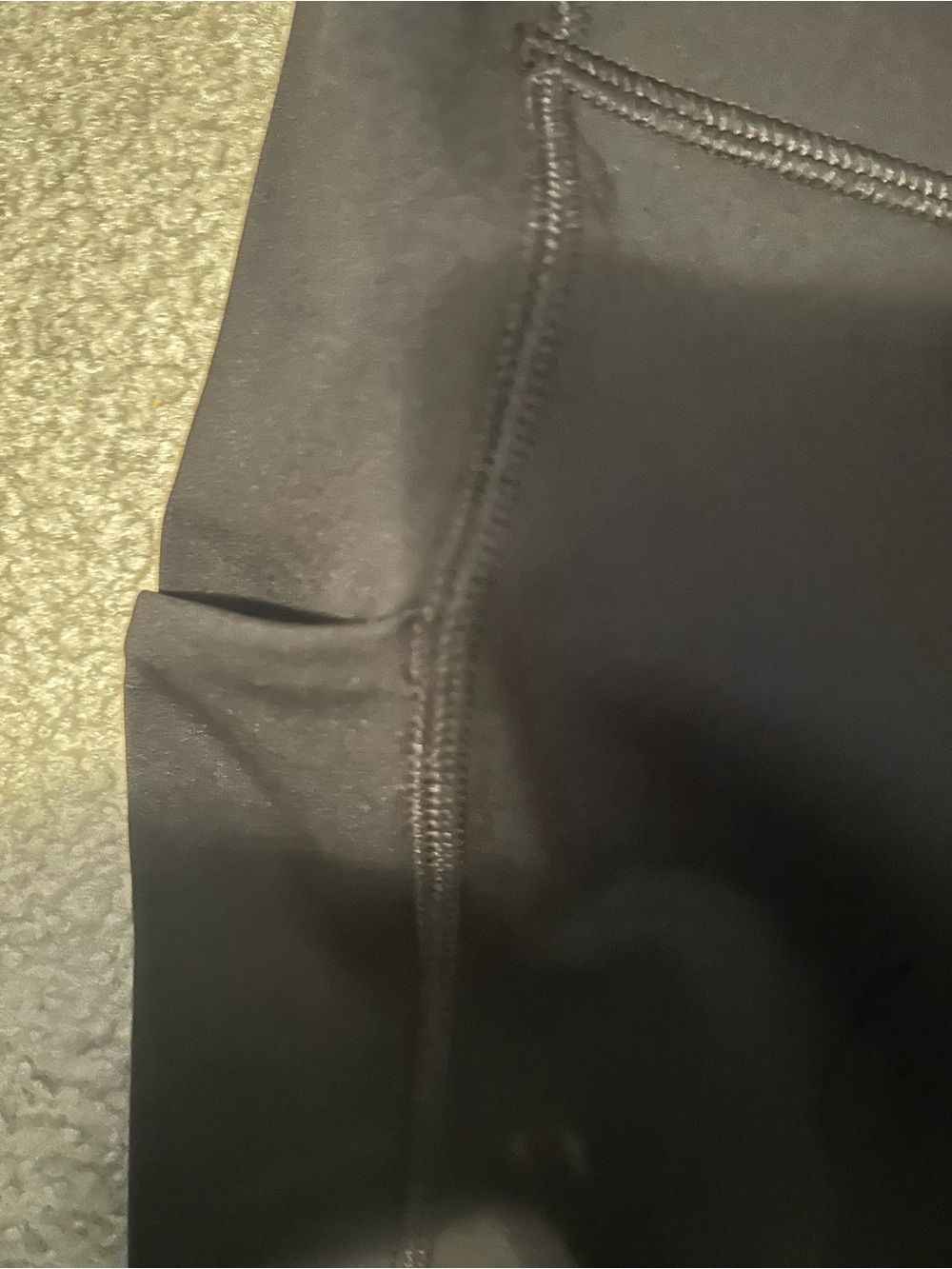 Black High-Waisted Cropped Leggings - Picture 3 of 5